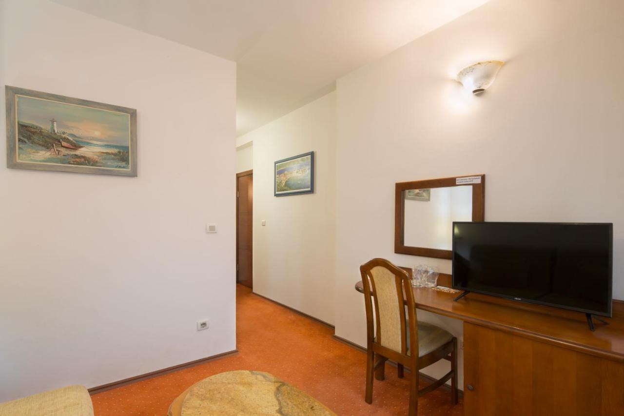 Villa Ljubanovic Budva Exterior foto