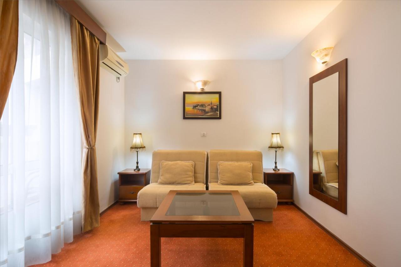 Villa Ljubanovic Budva Exterior foto